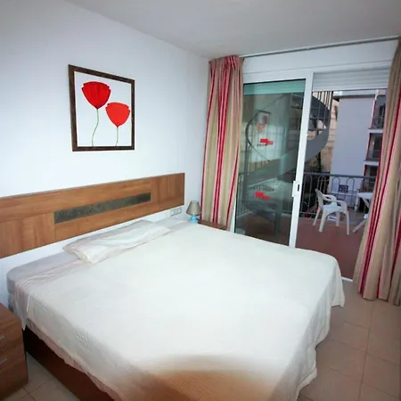 Arena Suites Apartment *