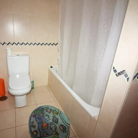 Arena Suites *